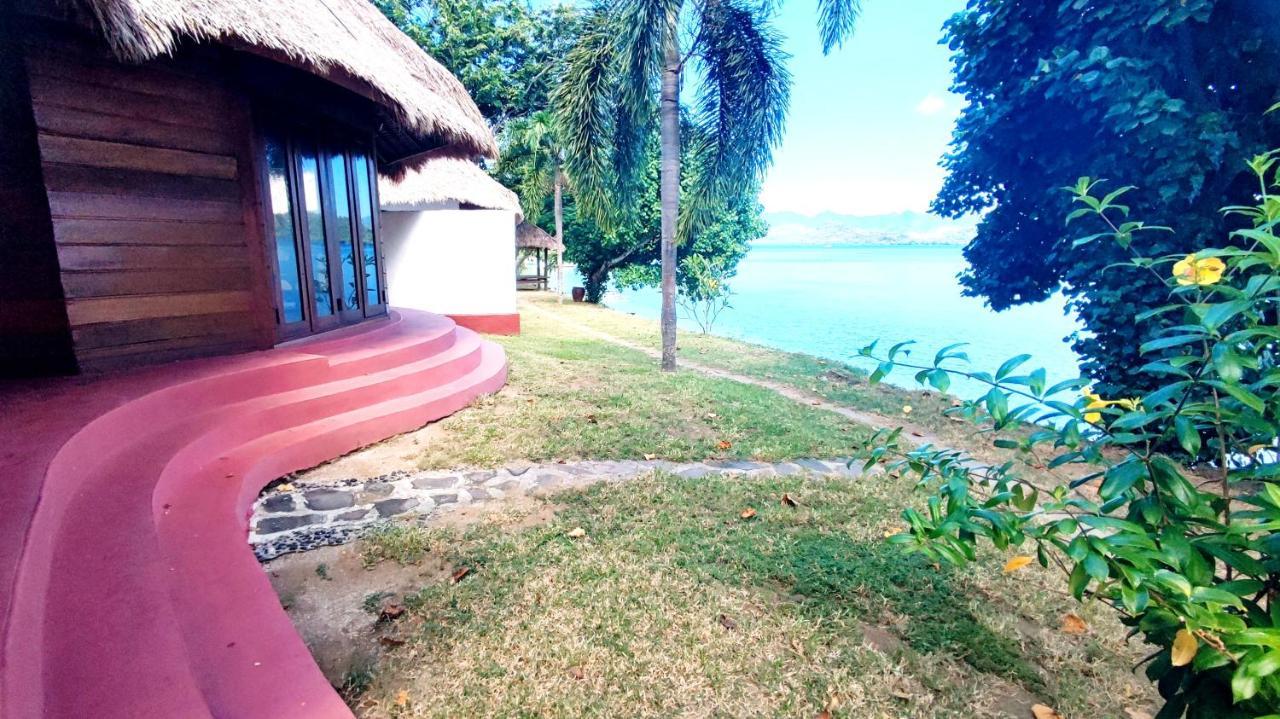 Khabita Beach Resort Lembar  Exterior foto